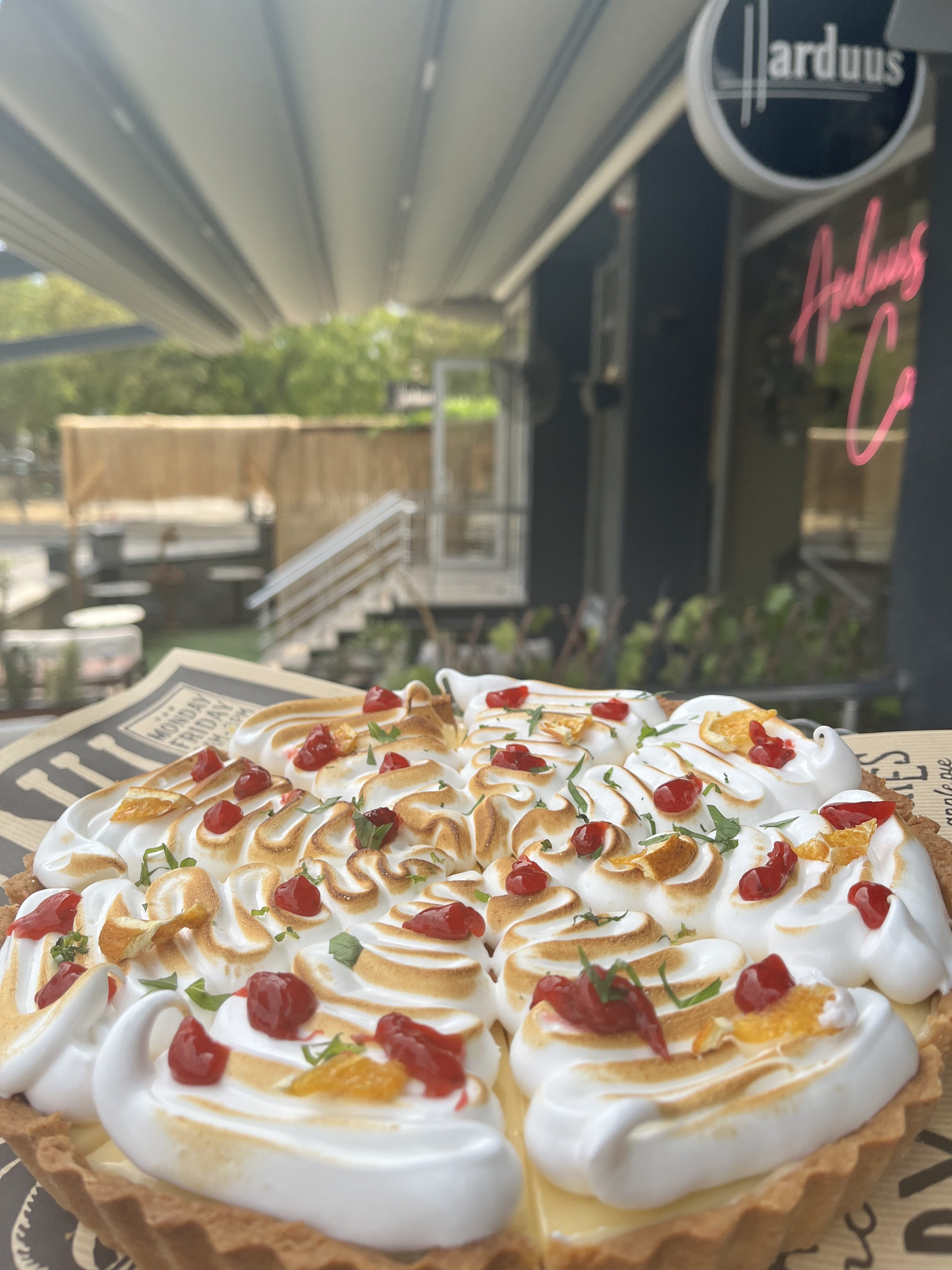 Limon Mereng Tart